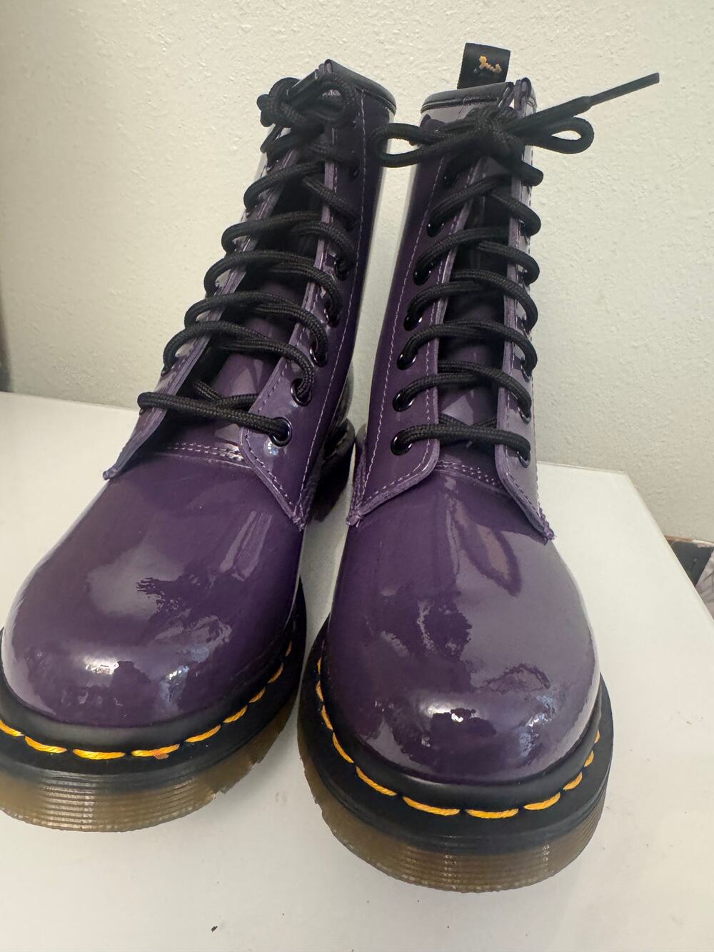 Dr Martens 1460 purple patented leather lace up boots women's 7 NWOB